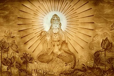 Tranh Phật: Quán Thế Âm Bồ-tát.